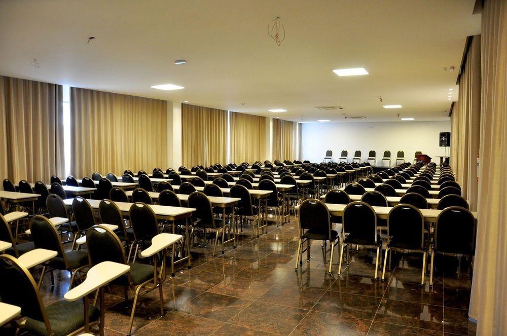 Galatas Golden Hotel Patos de Minas Exterior foto