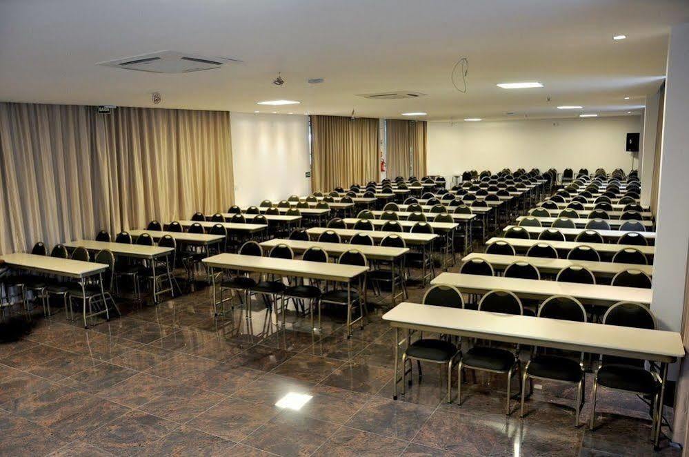 Galatas Golden Hotel Patos de Minas Exterior foto